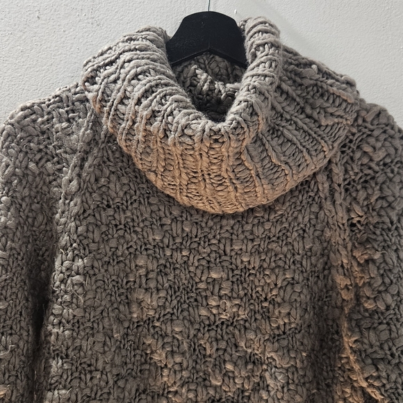 Vivienne Tam Chunky Knit Cowlneck Sweater - Picture 2 of 5